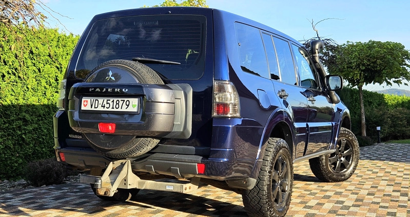 Mitsubishi Pajero cena 69900 przebieg: 196000, rok produkcji 2010 z Gdynia małe 562